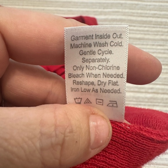 Coldwater Creek Red Ruffle Neck Sweater, Size L - Picture 11 of 11